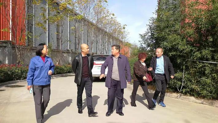 区工商联韩新茂书记到陕西高嘉电力科技开展调研